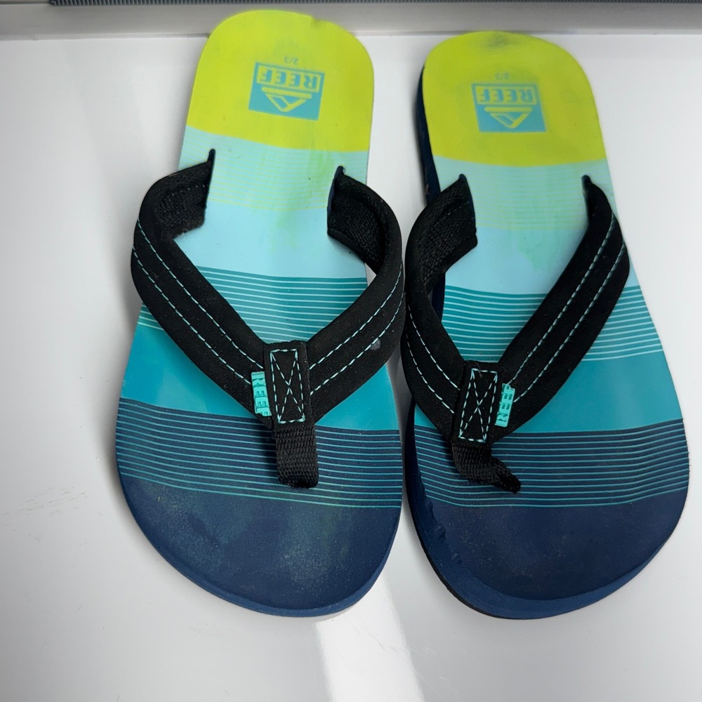 Reef Flip Flops Sandals Youth Kids Size 2/3 Blue Green Stripe Beach Pool